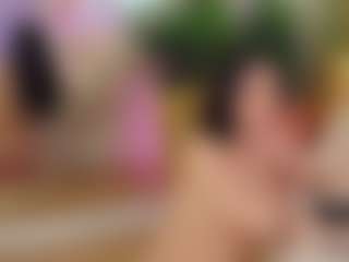 Live cam show with AnaisBloom - Fingering on MyBangCams