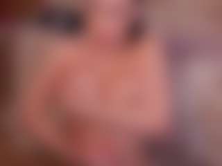 Live cam show with AnaisBloom - Solo on Hubzter Live