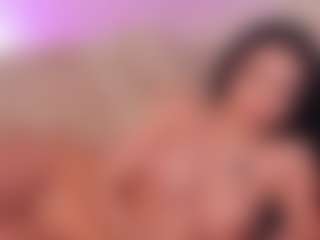Live cam show with AnaisBloom - Squirt on TeamSkeetLive