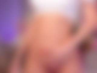 AnaisBloom's Live Sex Cam Show