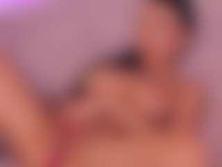 AnaisBloom's Live Sex Cam Show