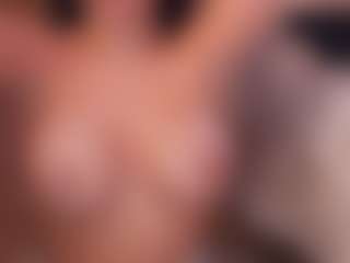 AnaisBloom's Live Sex Cam Show