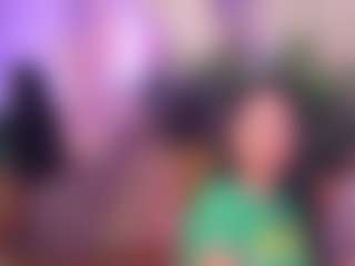 AnaisBloom's Live Sex Cam Show