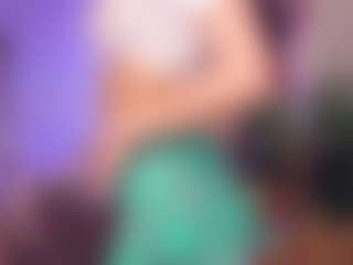 AnaisBloom's Live Sex Cam Show