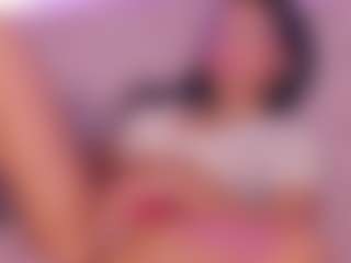 AnaisBloom's Live Sex Cam Show