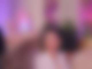 AnaisBloom's Live Sex Cam Show