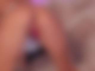 AnaisBloom's Live Sex Cam Show