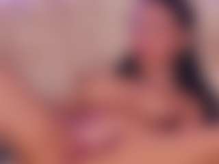 AnaisBloom's Live Sex Cam Show