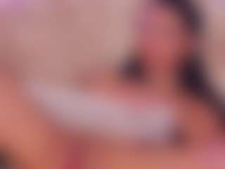 AnaisBloom's Live Sex Cam Show