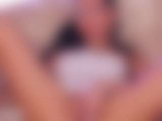 AnaisBloom's Live Sex Cam Show