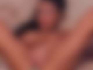 AnaisBloom's Live Sex Cam Show