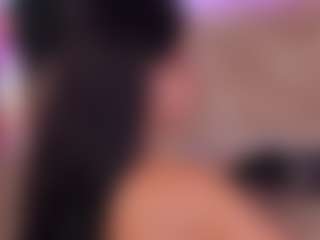 Live cam show with AnaisBloom - Pornstar Skinny on Stripli.com