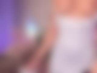 AnaisBloom's Live Sex Cam Show