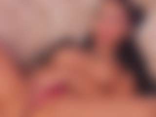 AnaisBloom's Live Sex Cam Show
