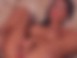 AnaisBloom's Live Sex Cam Show