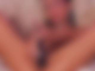 AnaisBloom's Live Sex Cam Show