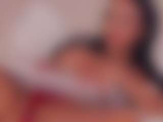 Live cam show with AnaisBloom - Petite Teen (18+) on Streamer API