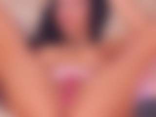 Live cam show with AnaisBloom - Fingers on Sweet Sext