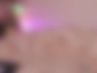 Live cam show with AnaisBloom - Petite on Camsoda