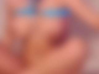 AnaisBloom's Live Sex Cam Show