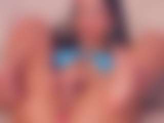 AnaisBloom's Live Sex Cam Show