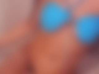 AnaisBloom's Live Sex Cam Show