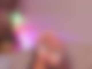 AnaisBloom's Live Sex Cam Show