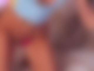 Live cam show with AnaisBloom - Bikini on StripNow