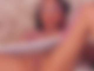 AnaisBloom's Live Sex Cam Show
