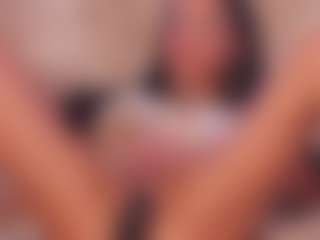 AnaisBloom's Live Sex Cam Show