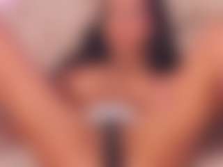 Live cam show with AnaisBloom - Control on xDating
