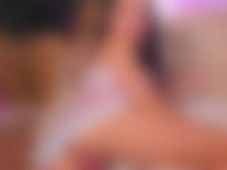 Live cam show with AnaisBloom - Oil on Camsoda