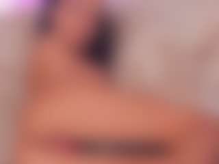 Live cam show with AnaisBloom - White Teen (18+) on CamwithHer | romania