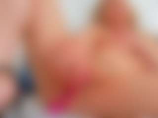 Karissia's Live Sex Cam Show