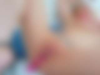 Karissia's Live Sex Cam Show