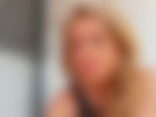 Karissia's Live Sex Cam Show