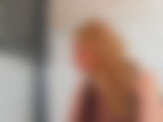 Karissia's Live Sex Cam Show