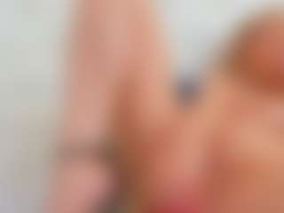 Karissia's Live Sex Cam Show