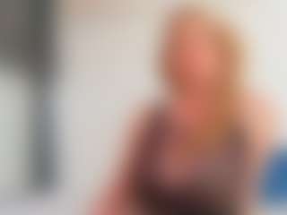 Karissia's Live Sex Cam Show