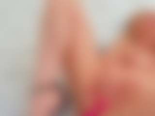 Karissia's Live Sex Cam Show