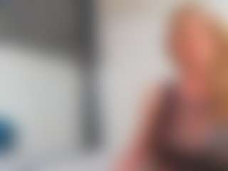 Karissia's Live Sex Cam Show