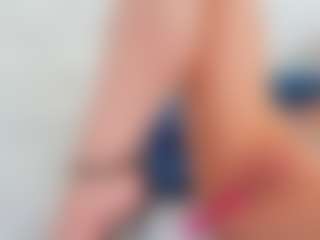 Live cam show with Karissia - Sexcam on crypto-cams