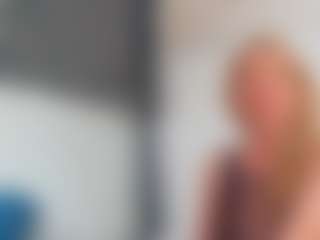 Karissia's Live Sex Cam Show