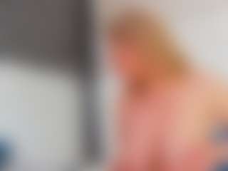 Live cam show with Karissia - Amateur on Camsoda