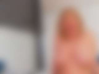 Live cam show with Karissia - MILF on Camsoda | netherlands