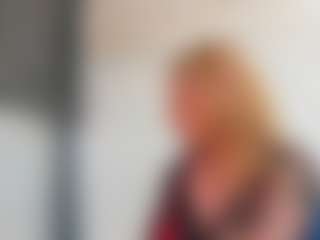 Karissia's Live Sex Cam Show
