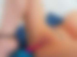 Karissia's Live Sex Cam Show