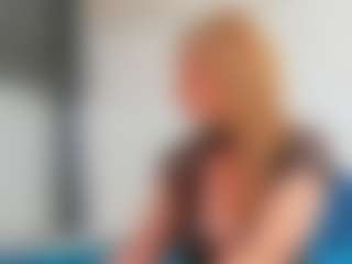Karissia's Live Sex Cam Show