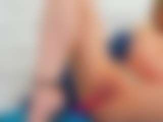 Karissia's Live Sex Cam Show