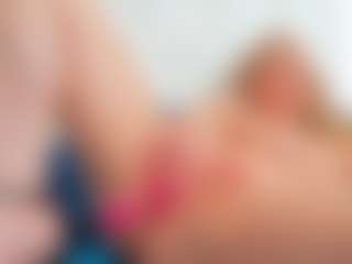 Live cam show with Karissia - Sexcam on AdultVida.com